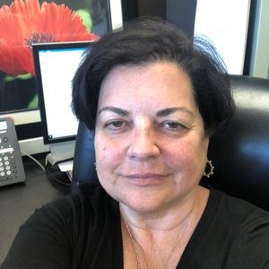 Meet your Posher, Carla